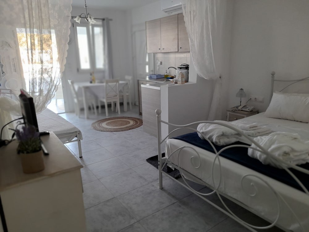 Luxury Studio Suite