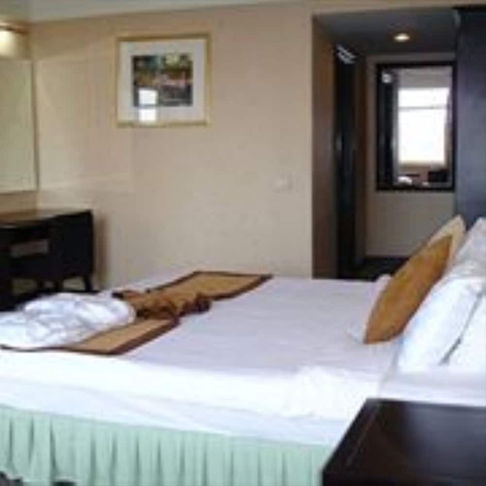 Deluxe Double Room - Photo 2