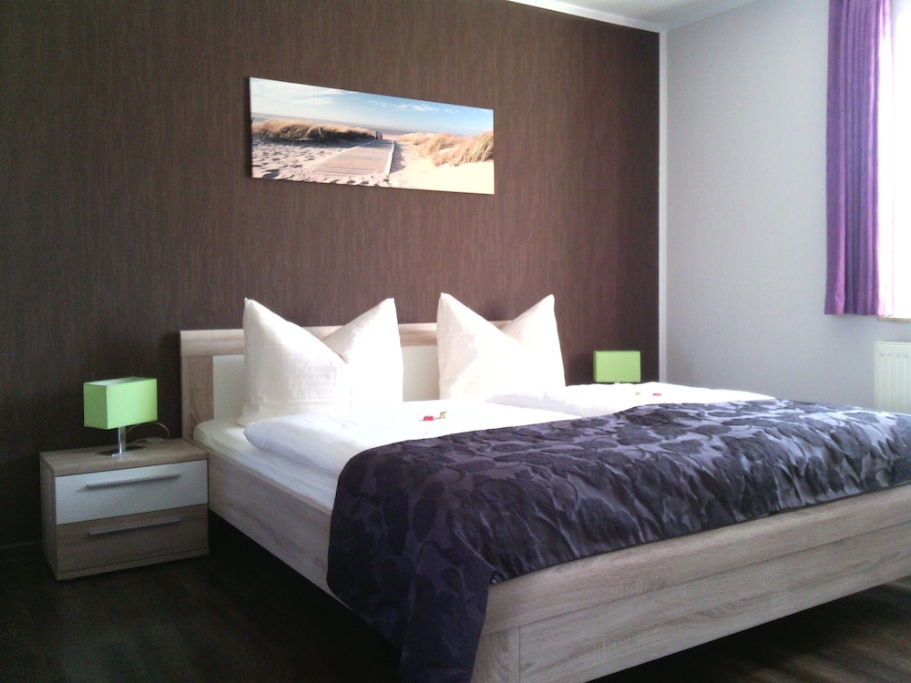 Apartment photo 3