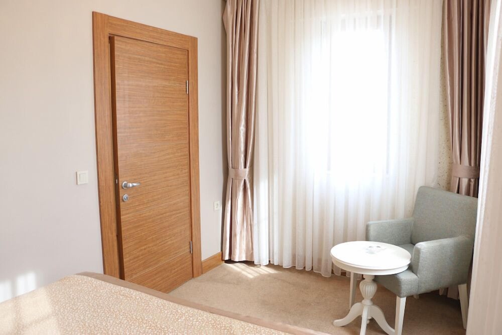 Room (King ) photo 2