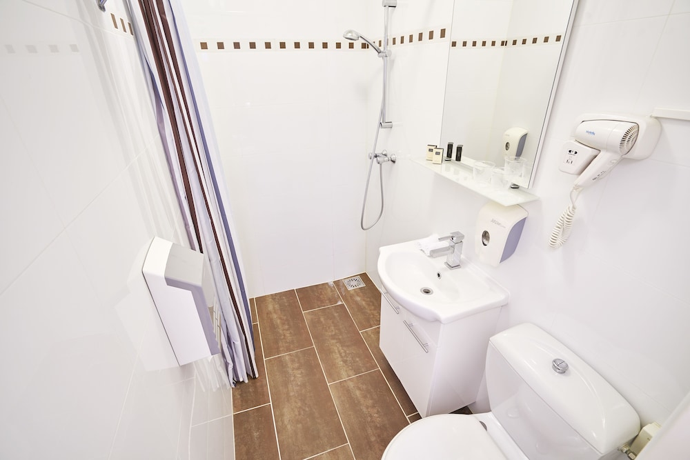 Single Room, 1 Twin Bed, City View photo 3