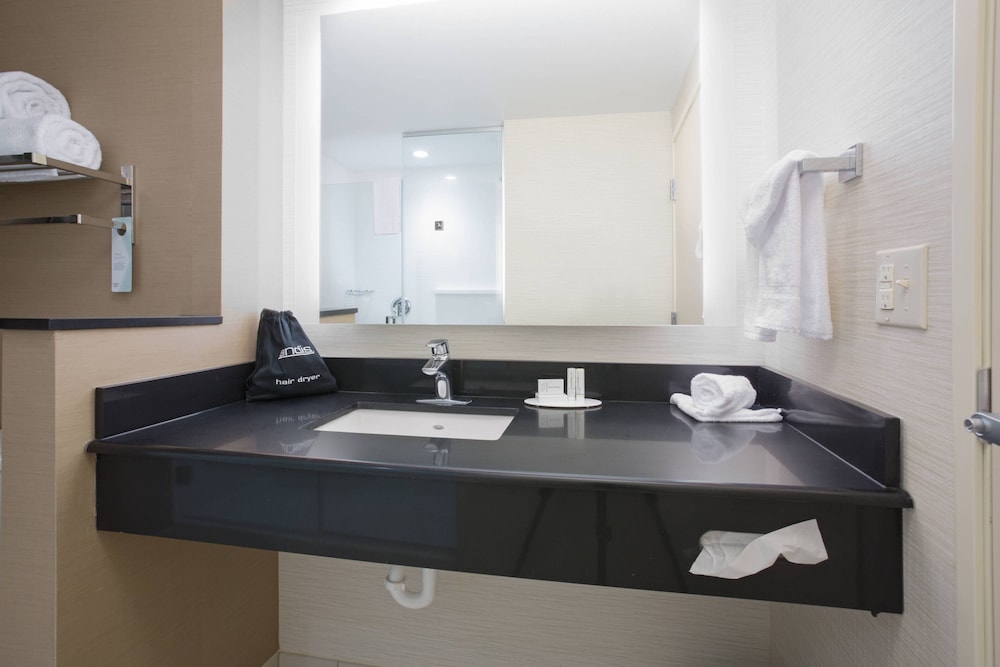 Fairfield Inn & Suites by Marriott Burlington, Billede 2