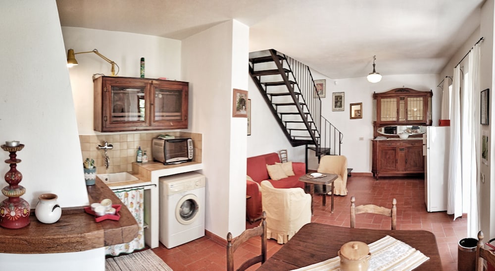 Family Cottage, 2 Bedrooms, Hill View, Annex Building photo 1