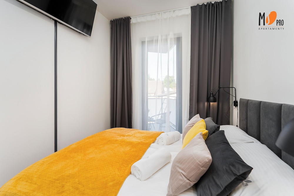 Premium Apartment, 1 Bedroom, Garden View photo 2