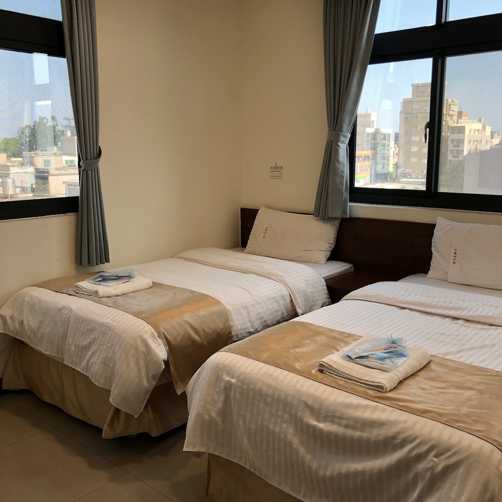 Standard Twin Room photo 1