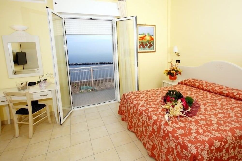 Superior Quadruple Room