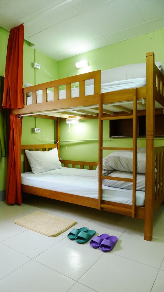 Quadruple Room, 1 Bedroom photo 3