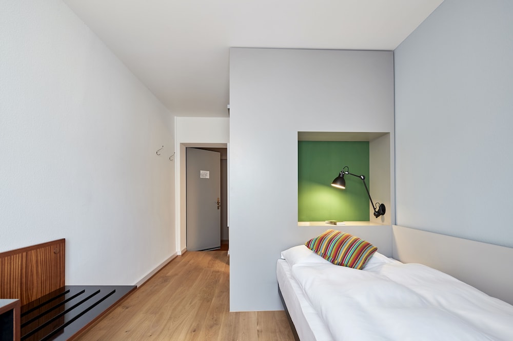 Single Room, City View photo 3
