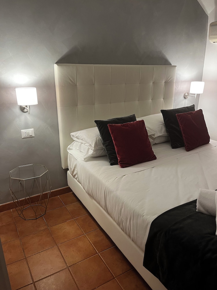 Signature Double Room photo 3