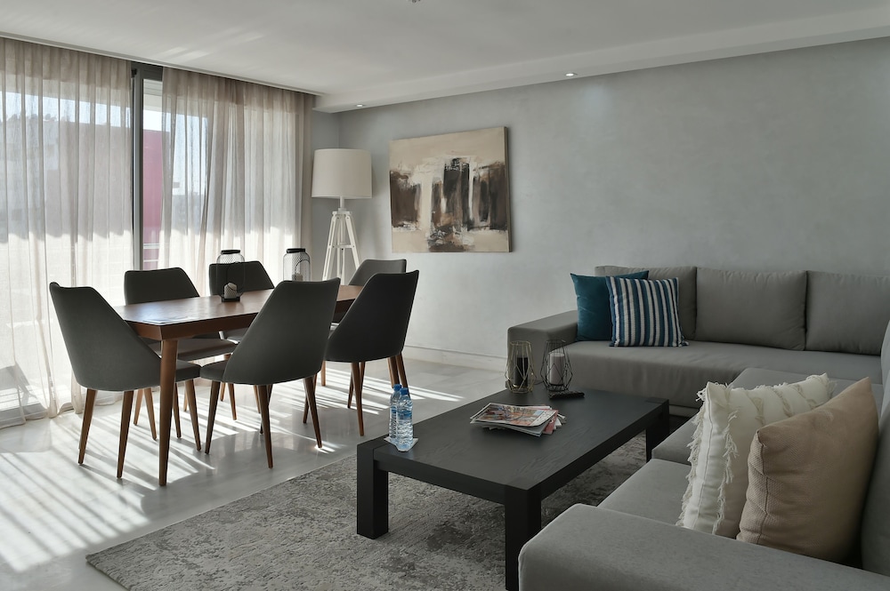 Family Suite, 2 Bedrooms, 2 Bathrooms (L'horizon) photo 2