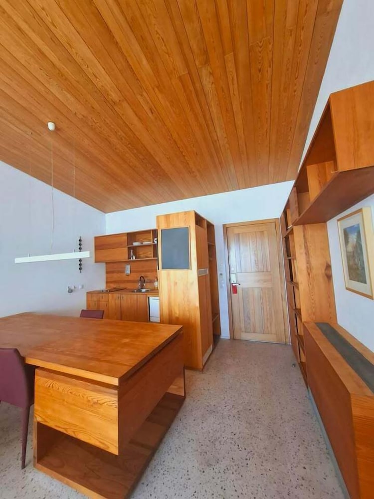 Superior Apartment photo 2