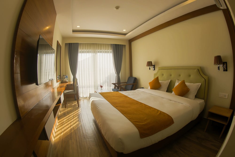 Deluxe Double Room - Photo 20