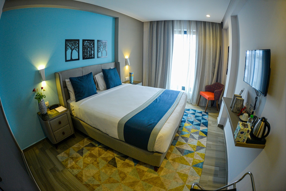 Signature Double Room - Photo 3