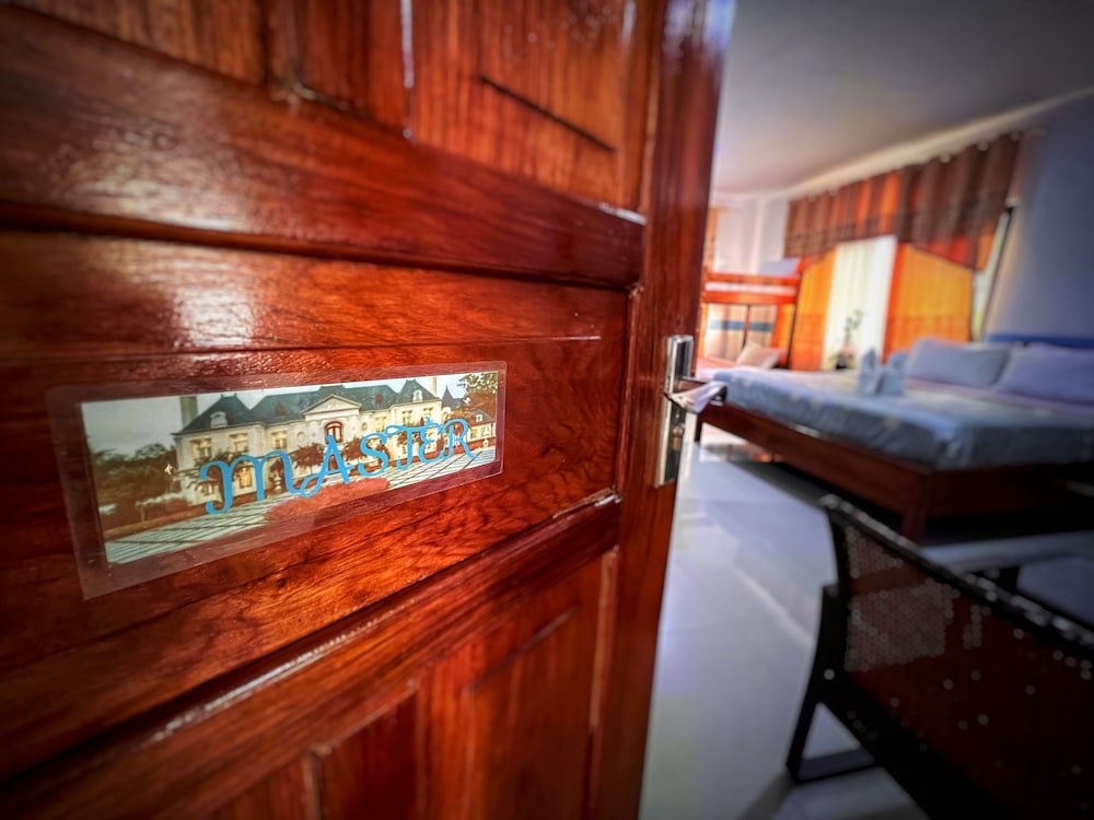 Masters Room photo 2