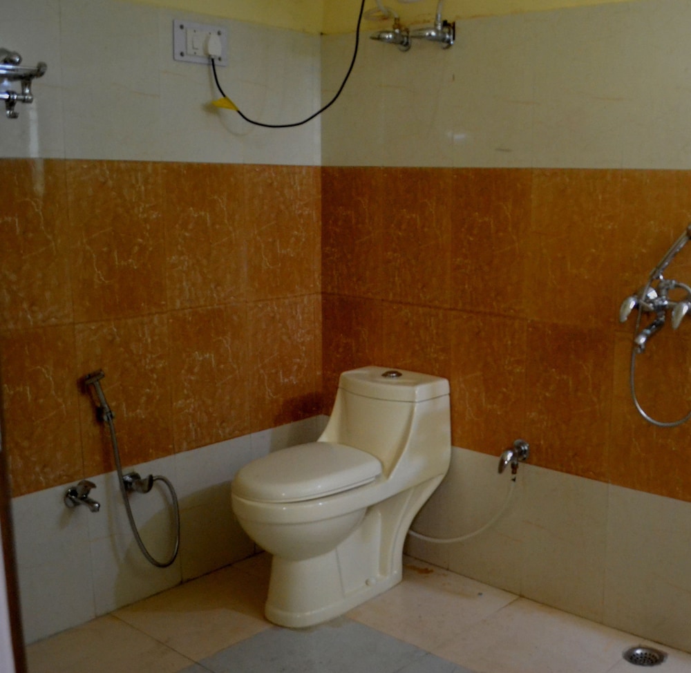 Pirpanjal Luxury Room photo 2