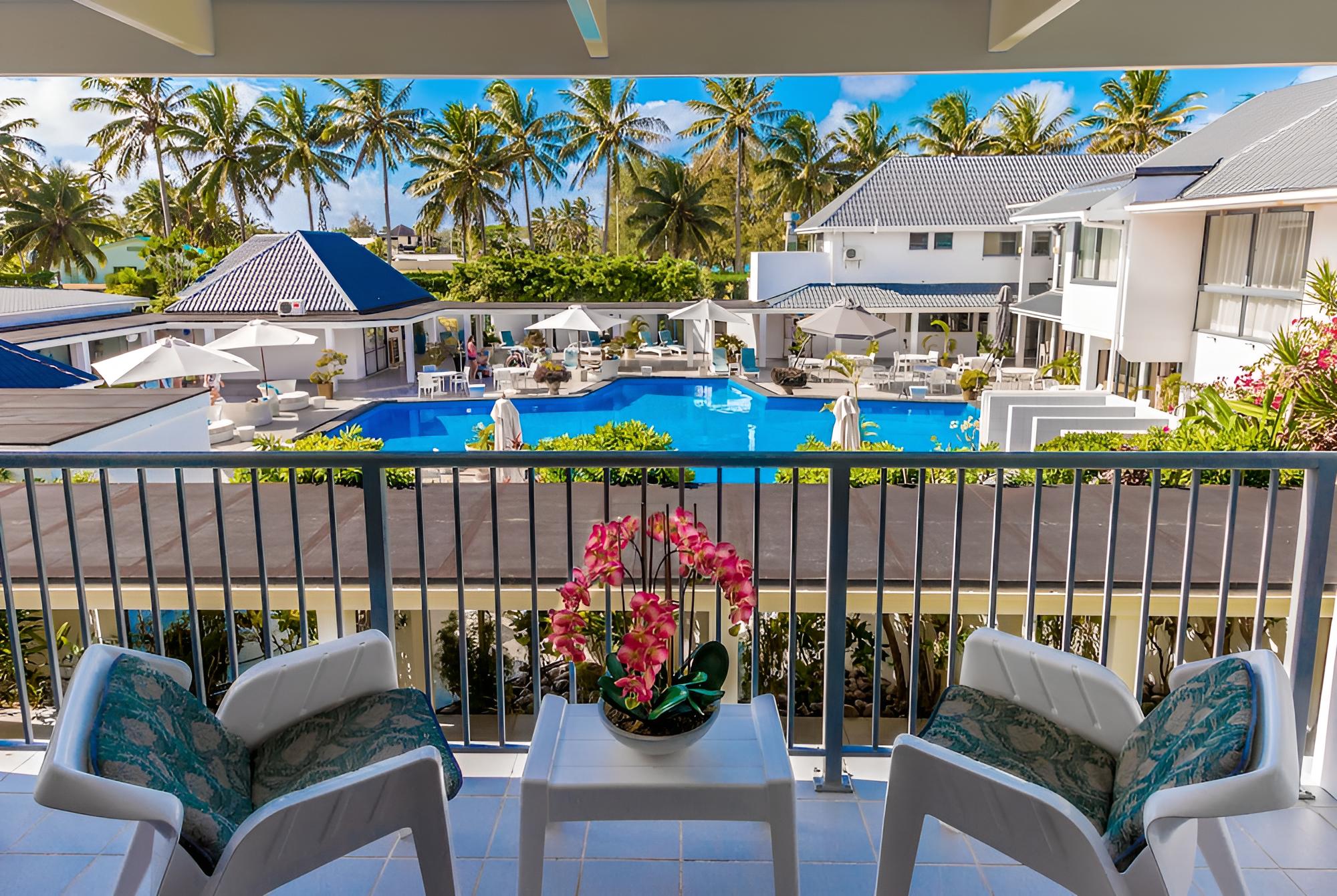 Pool View Room photo 1
