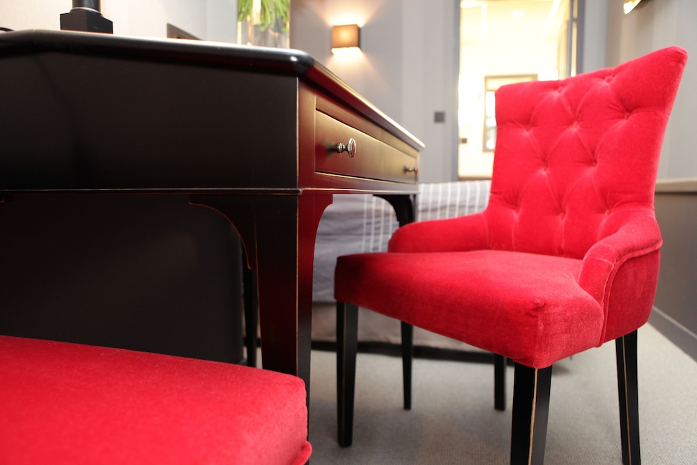 Premium Double Room - Photo 9