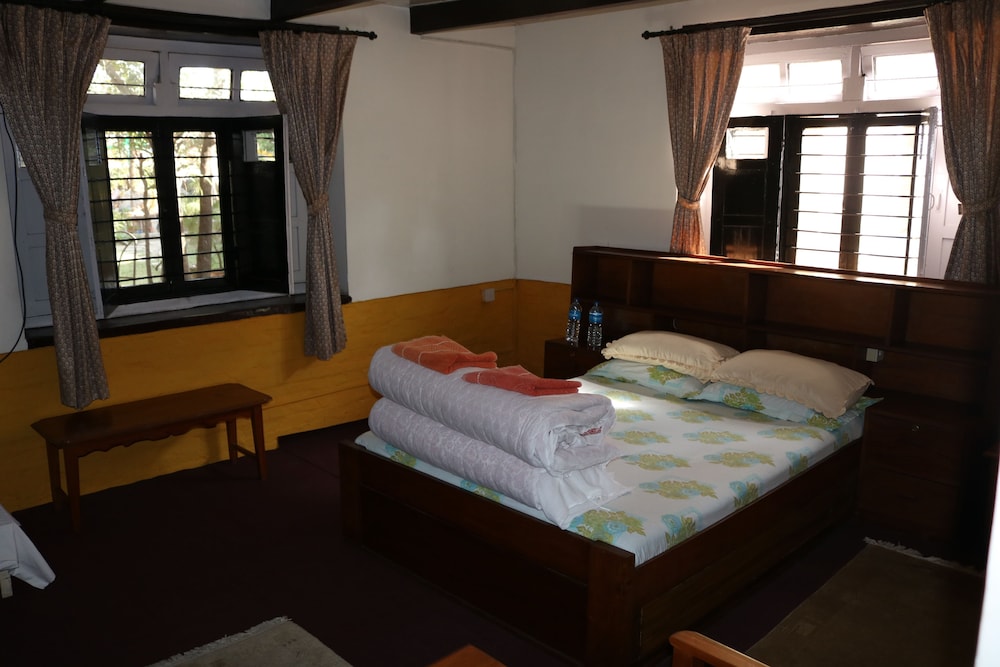Family Room, 2 Bedrooms photo 2