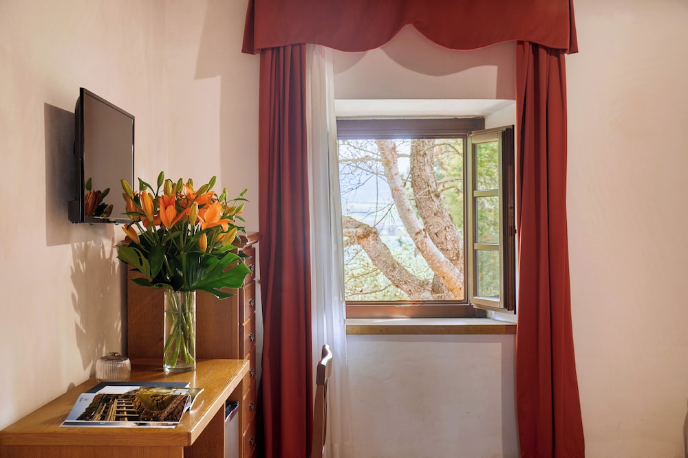 Superior Triple Room - Photo 4