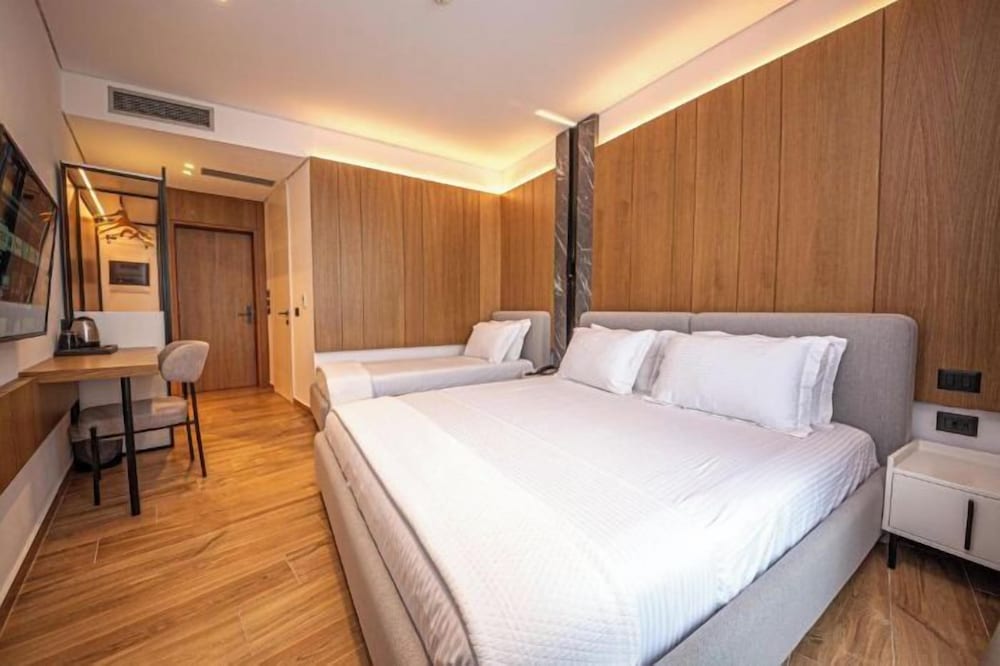 Deluxe Triple Room - Ground Floor