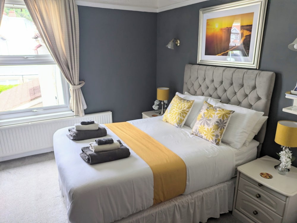 Classic Double Room (2) photo 2