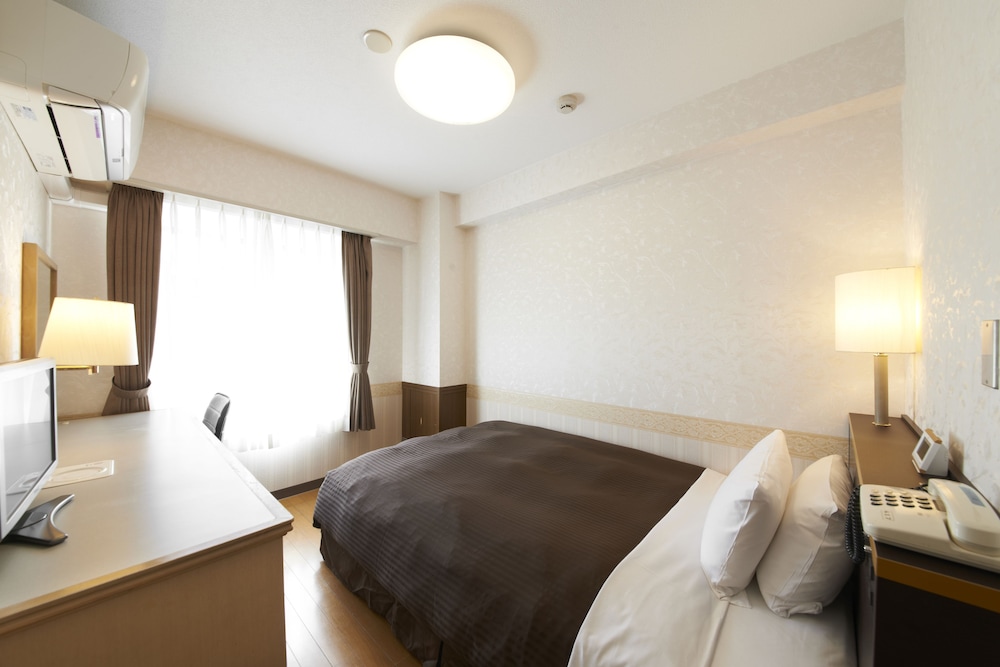 Business Single Room, 1 Large Twin Bed, Smoking photo 1