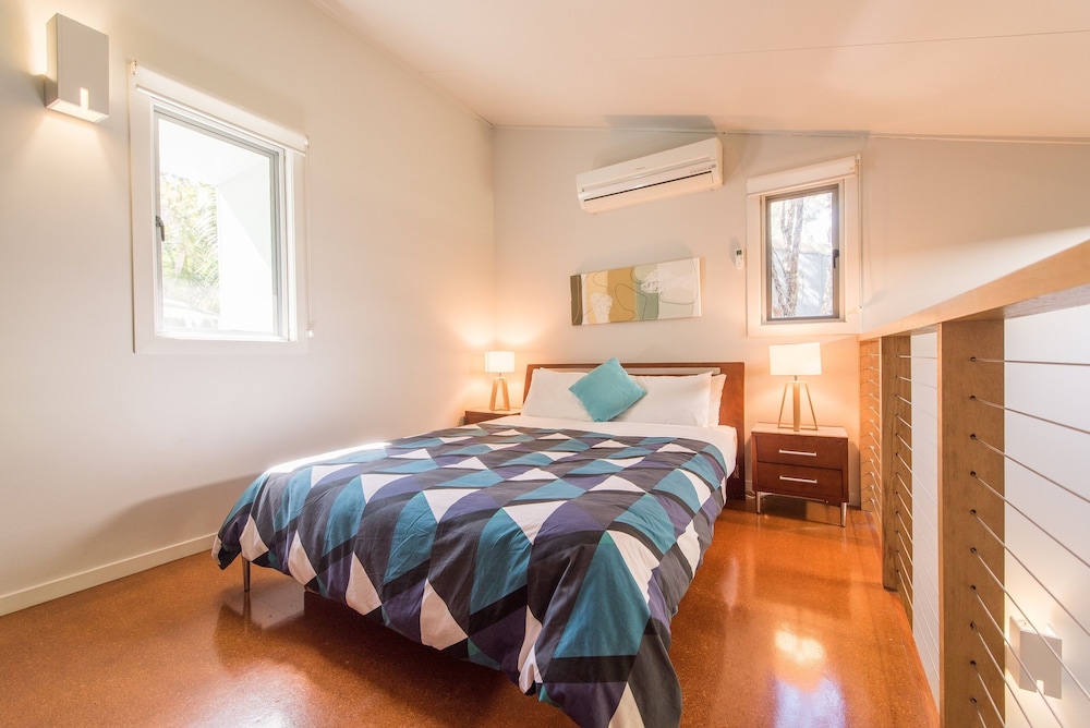 1 Bedroom Loft Shack photo 3