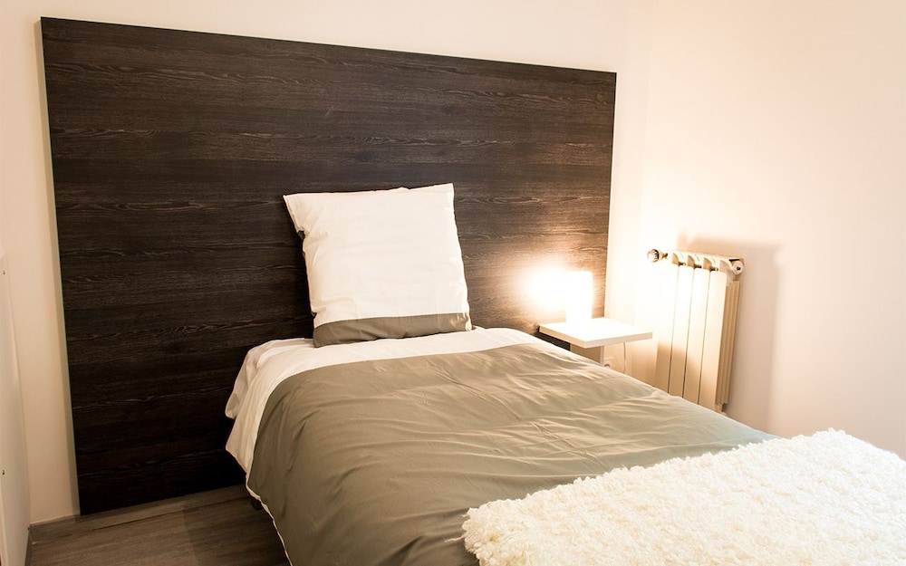 Single Room photo 1