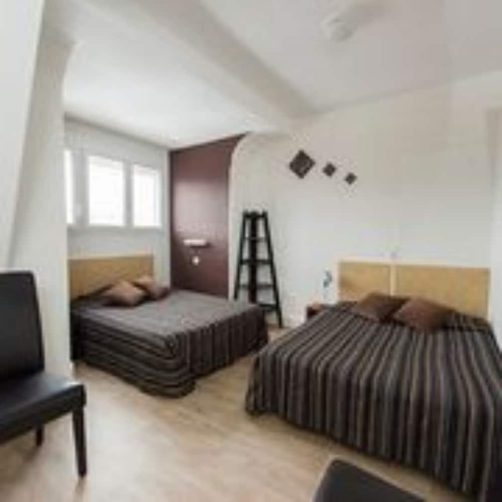 Quadruple Room photo 2
