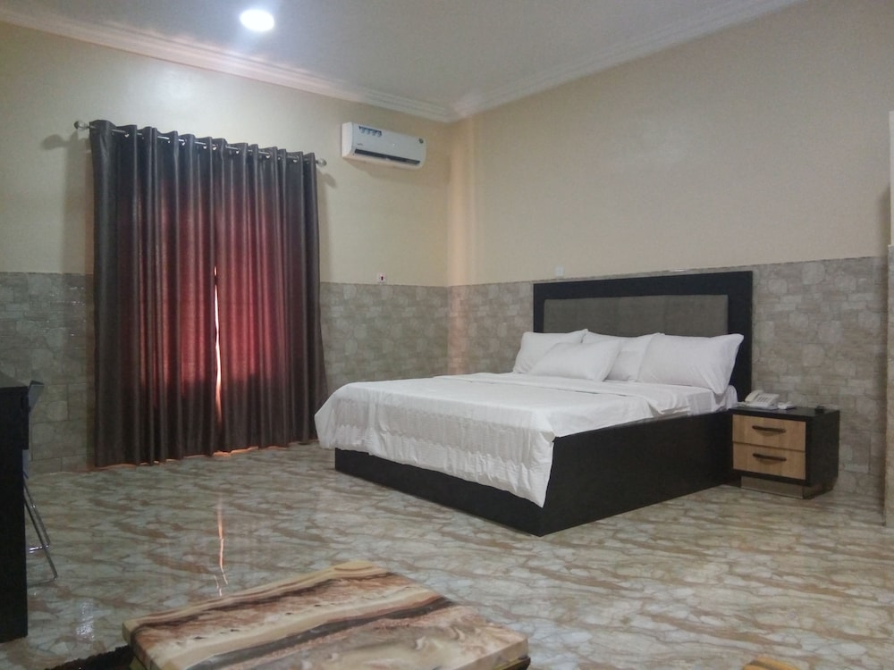 Royal Suite