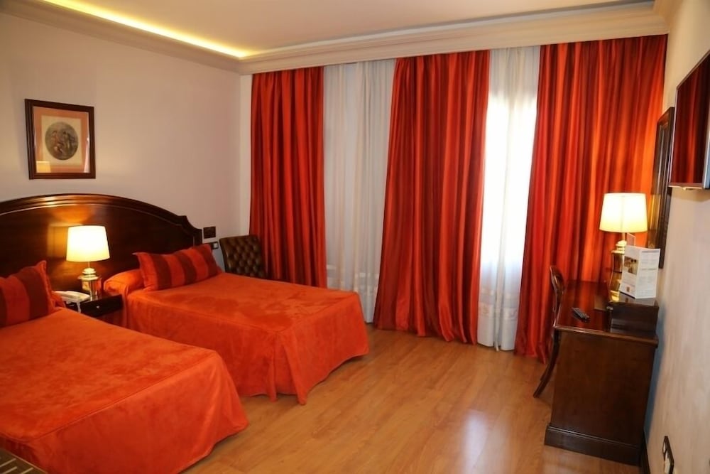 Double Room, Balcony