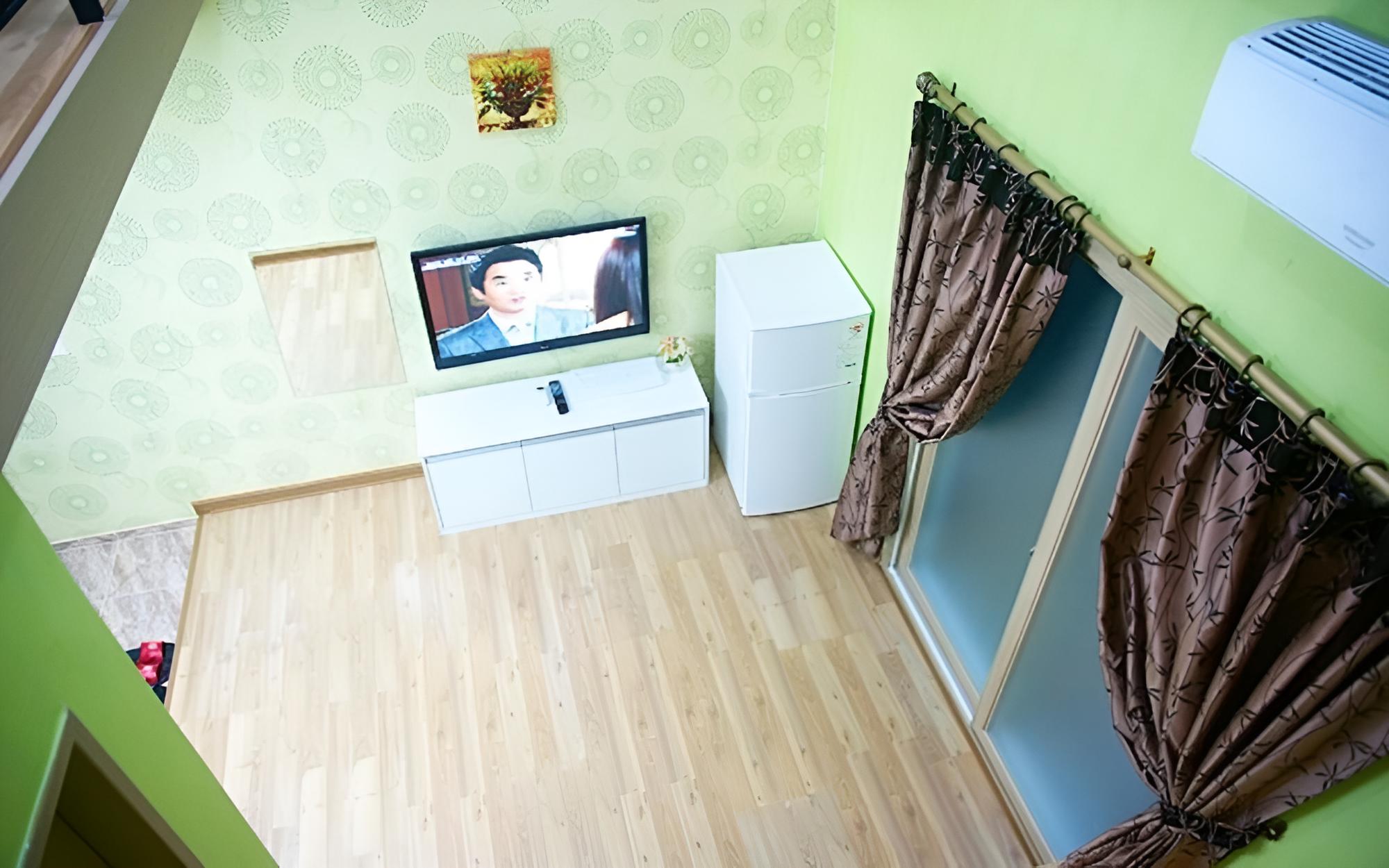 Room (40m Duplex - Room 305) - Photo 8