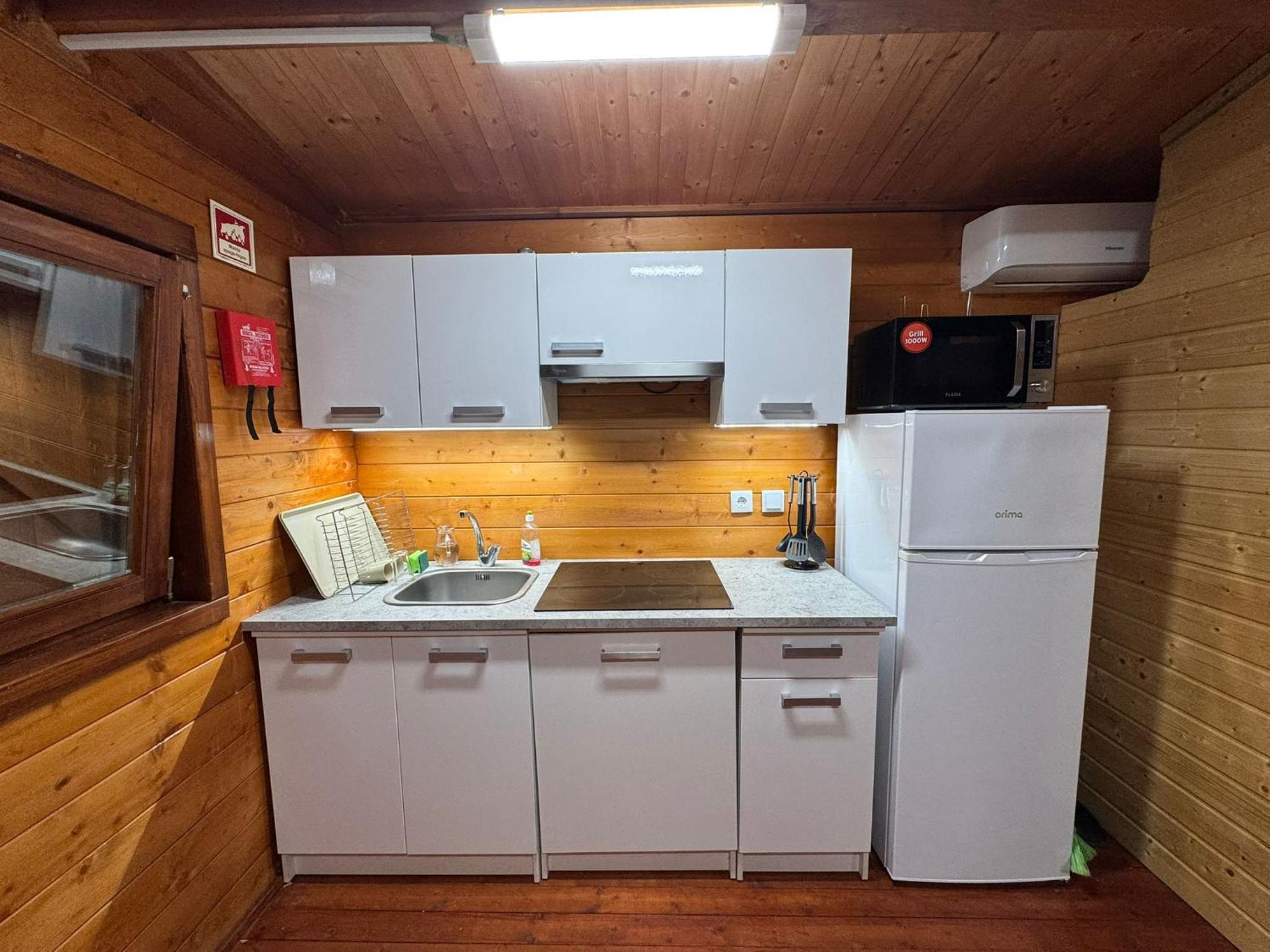One-Bedroom Bungalow photo 2