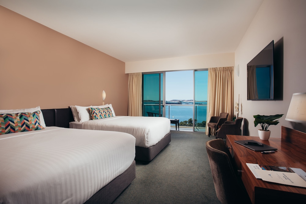 Double Room with Ocean View and Balcony photo 2