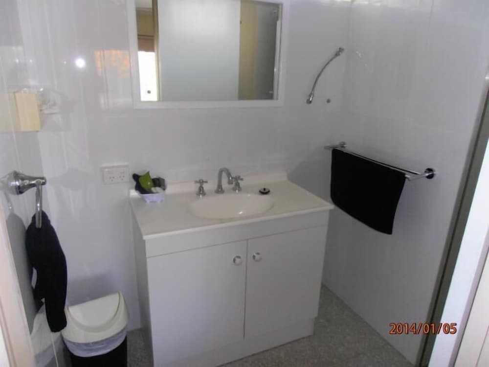 Standard Room, Non Smoking (Twin Room) photo 2
