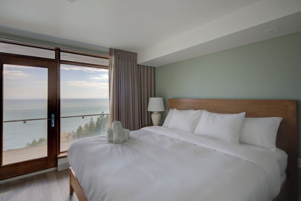 Apartment, 2 Bedrooms, Balcony, River View