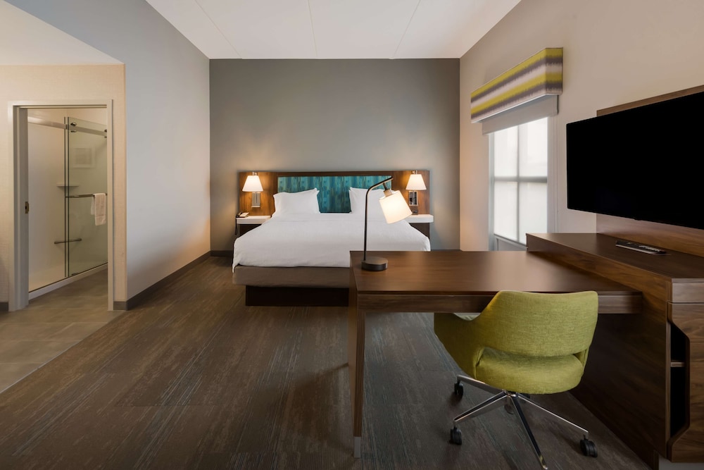 Studio, 1 King Bed, Accessible (Hearing) - Photo 1