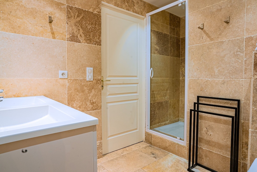 Superior Double Room (Clementine) photo 3