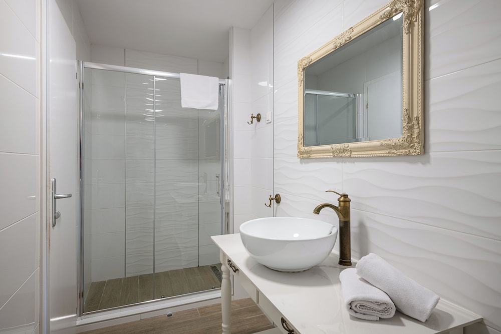 Executive Suite, Terrace, Sea View thumbnail 6