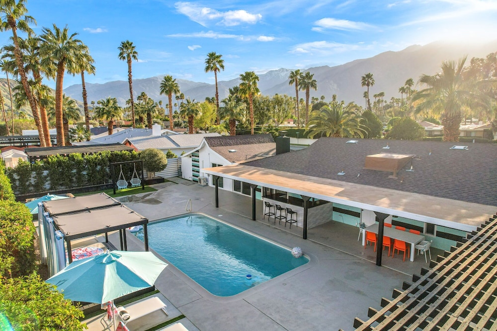 The Ritz - Luxury Home With Pool Speakeasy Bar, Billede 40