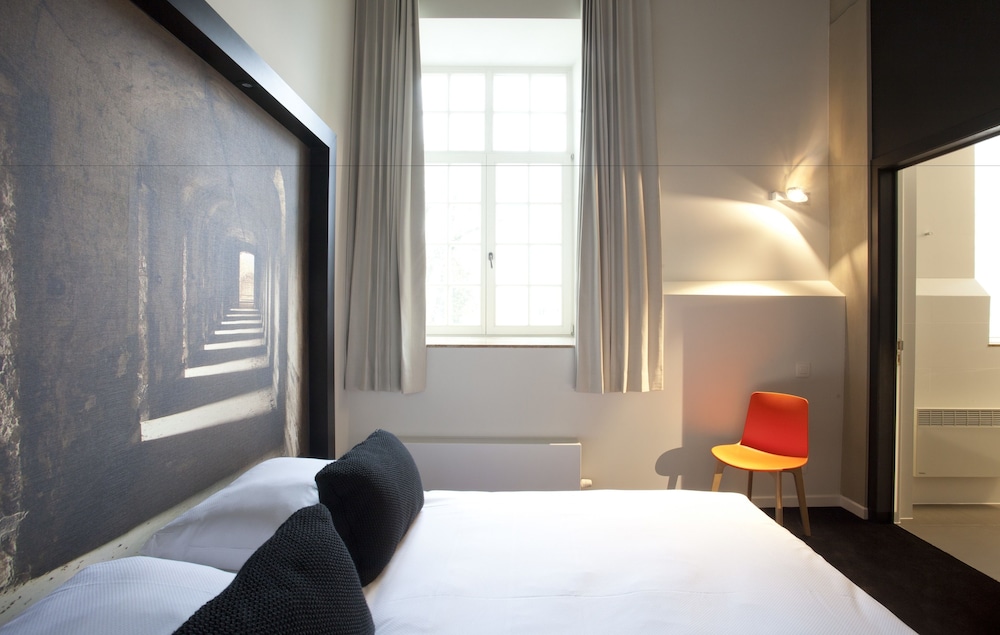 Standard Double or Twin Room photo 1