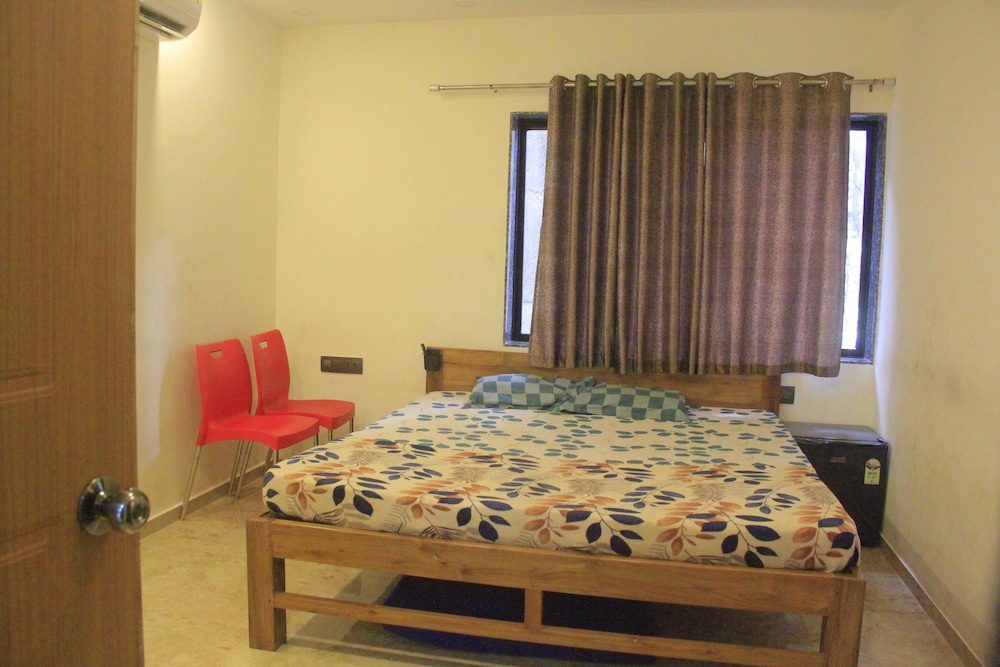 2BHK Villa With Garden View photo 1