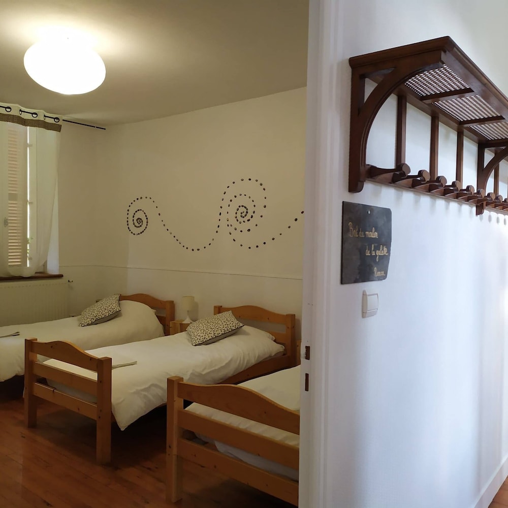 Room (Bal Du Moulin) photo 2