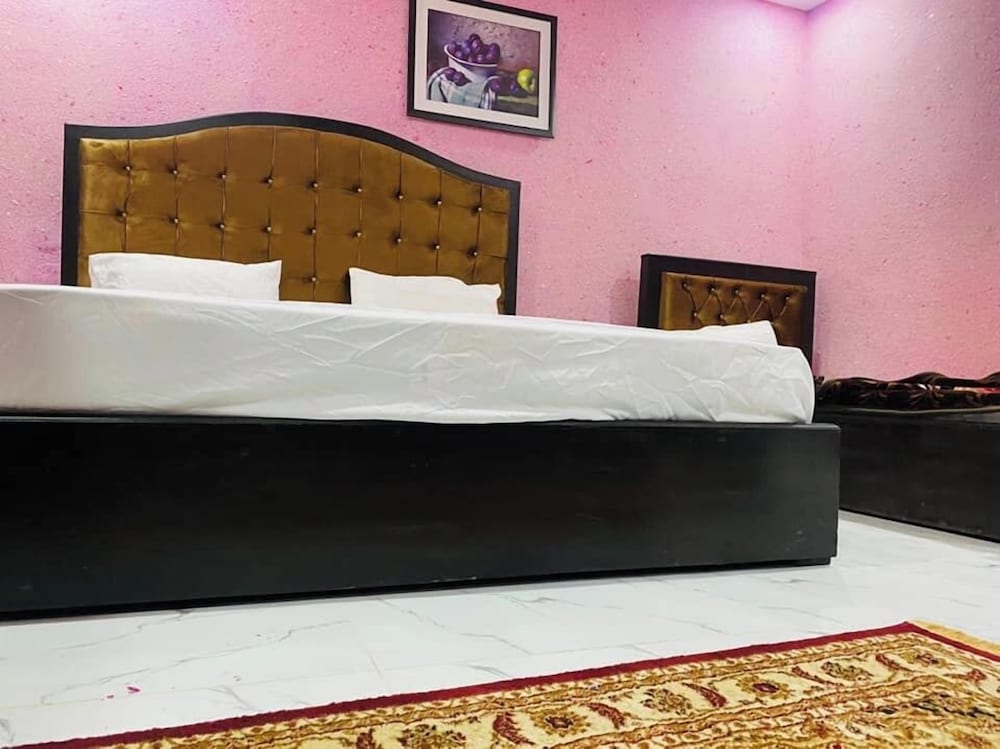 Deluxe Double Room photo 2