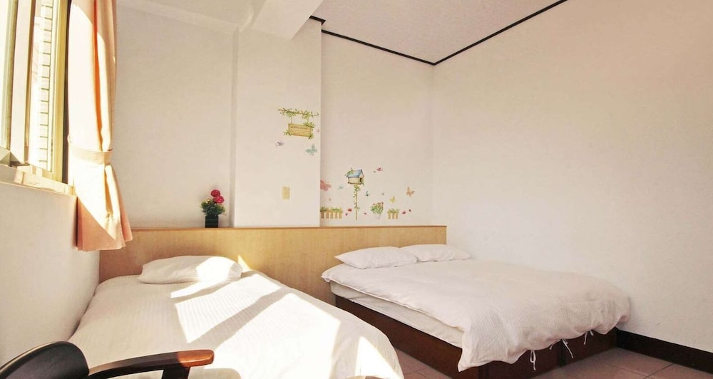Standard Triple Room photo 2