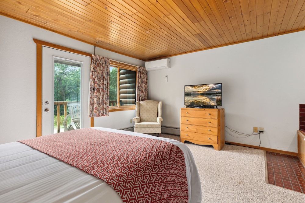 Comfort Condo, 1 Bedroom photo 1