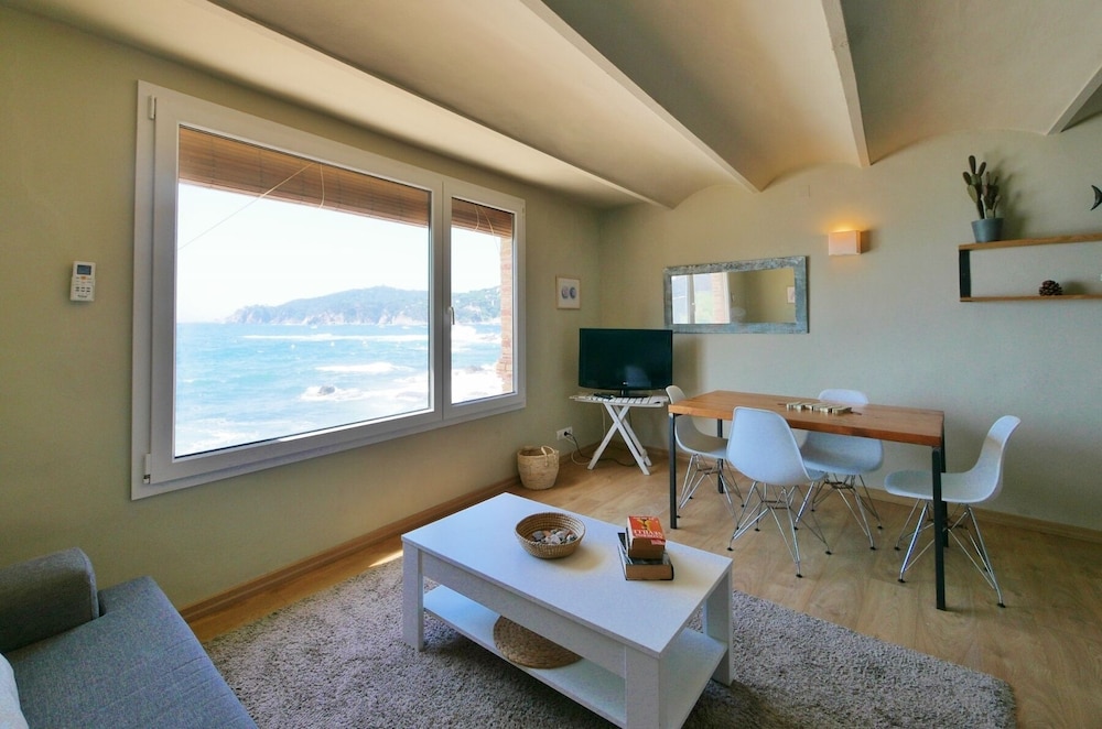 Apartment, 2 Bedrooms (Mirall)