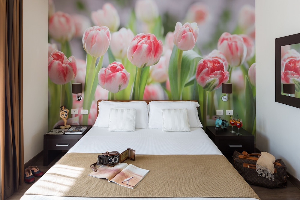 Panoramic Double or Twin Room, Balcony, Lake View photo 2