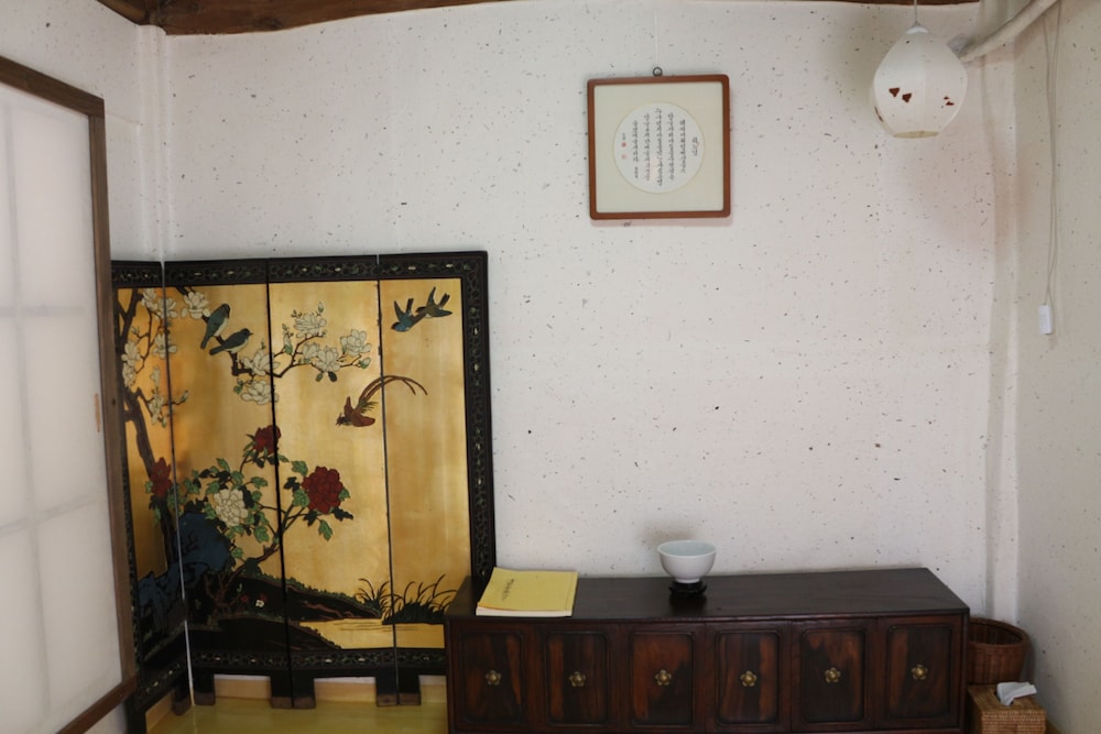Traditional Room (Jageun Sarang) photo 3
