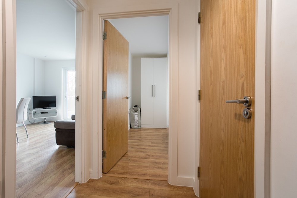 Luxury Apartment photo 3